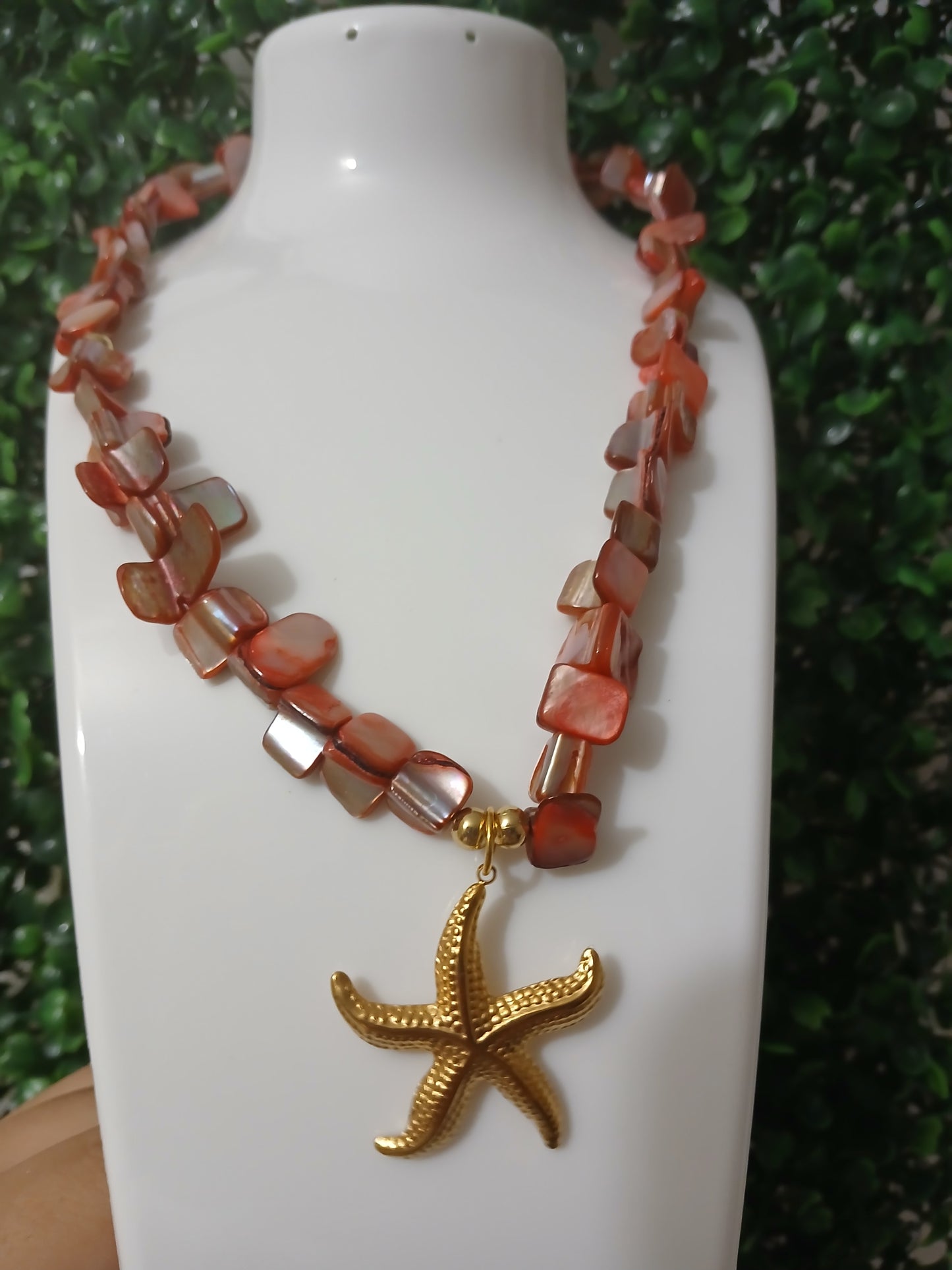 Tropicoqueta Necklace