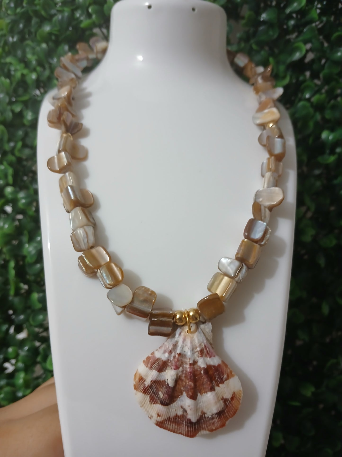 Tropicoqueta Necklace