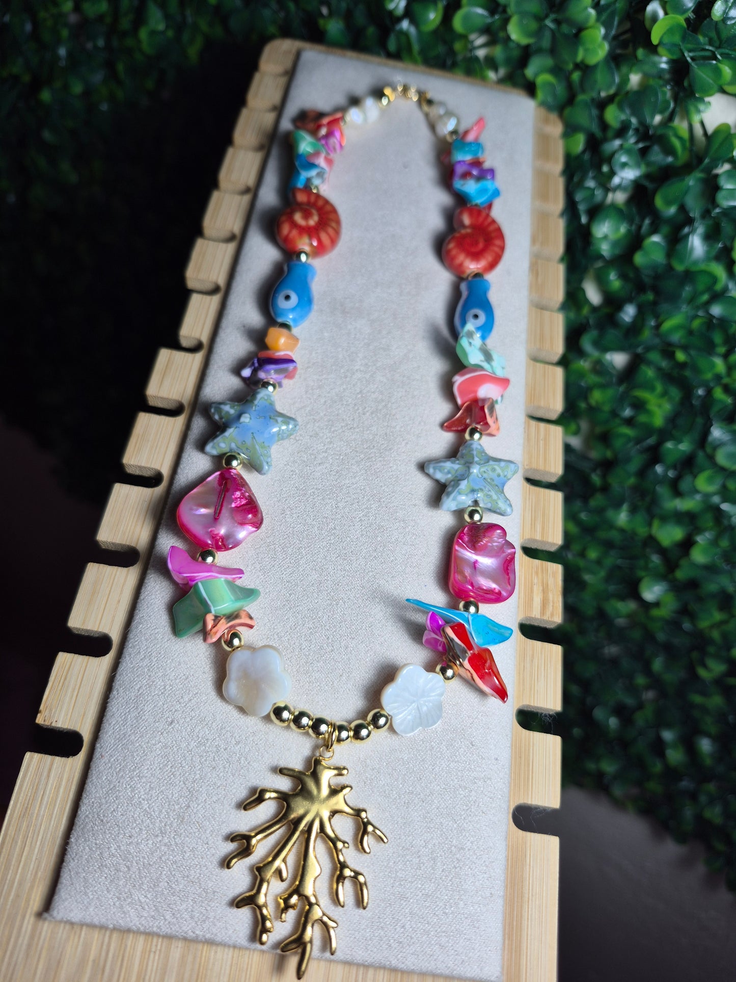 Nacklace coral