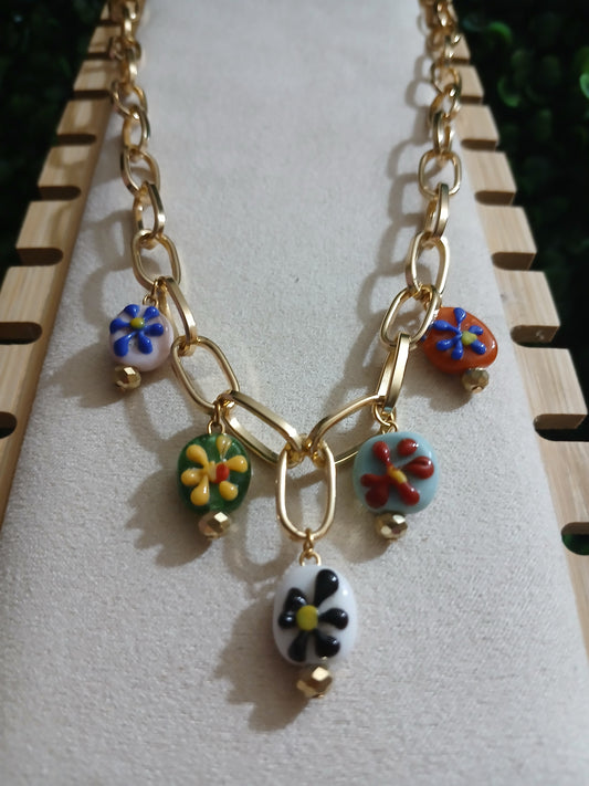 Flower nácar Necklace